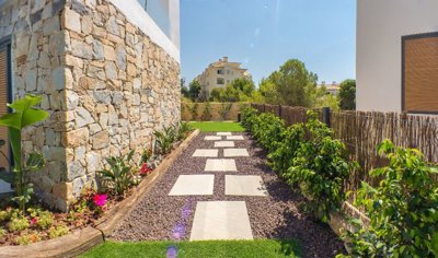 9b0f4ec2b3c372a0ec038695cb567b4f