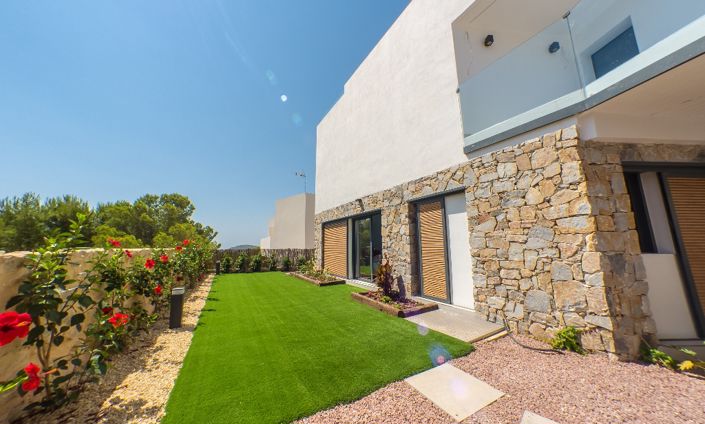 Image No.16-3 Bed Villa for sale