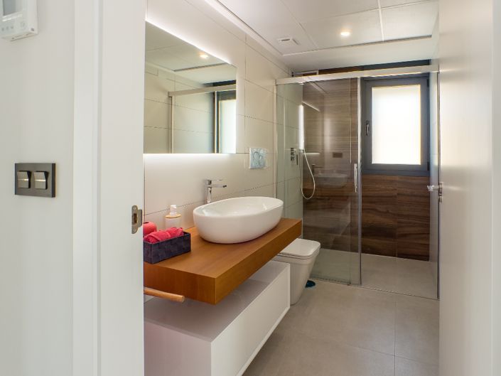 Image No.8-3 Bed Villa for sale