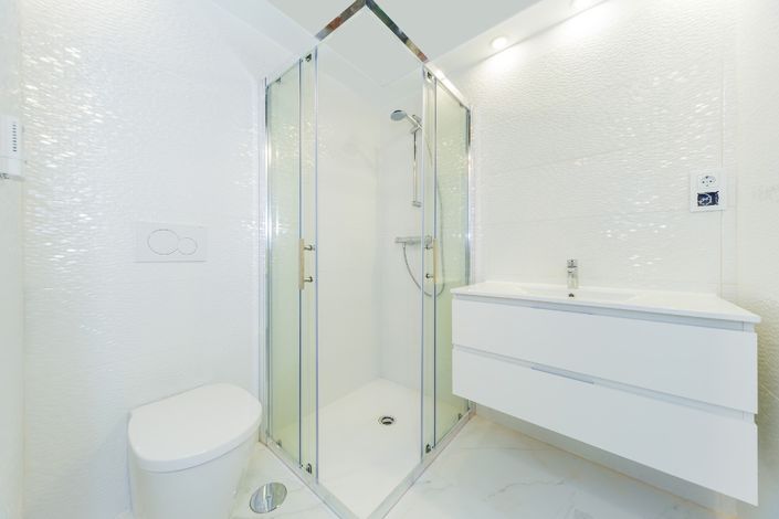 Image No.17-4 Bed Villa for sale