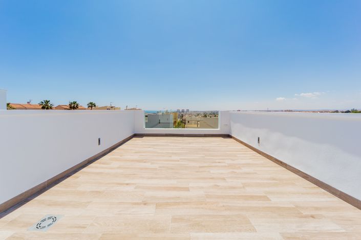 Image No.19-4 Bed Villa for sale