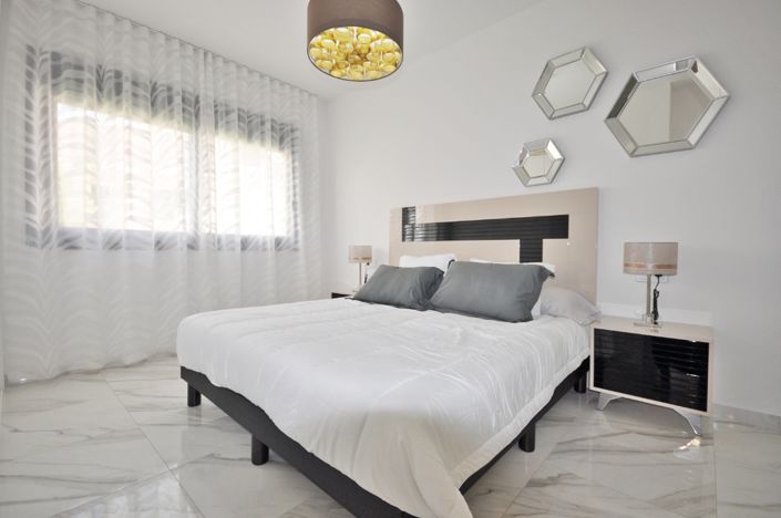 Image No.3-3 Bed Villa for sale