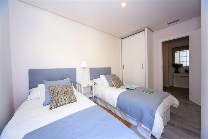 Image No.10-2 Bed Apartment for sale