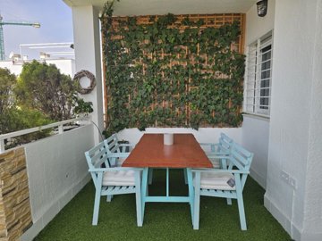 12a396786d340b1e34d5dc6cad519b08