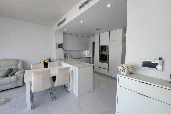 Image No.17-3 Bed Villa for sale