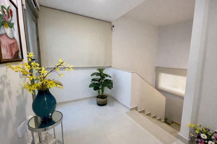 Image No.30-3 Bed Villa for sale