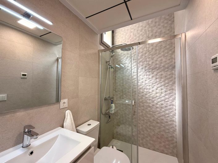 Image No.16-3 Bed Villa for sale