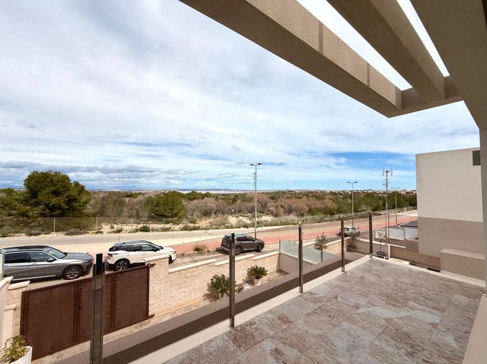 Image No.20-3 Bed Villa for sale