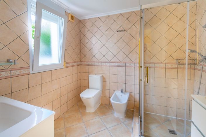 Image No.27-Villa de 4 chambres à vendre à L'Alfas del Pi