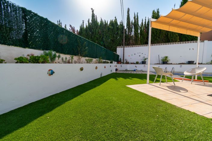 Image No.5-Villa de 4 chambres à vendre à L'Alfas del Pi