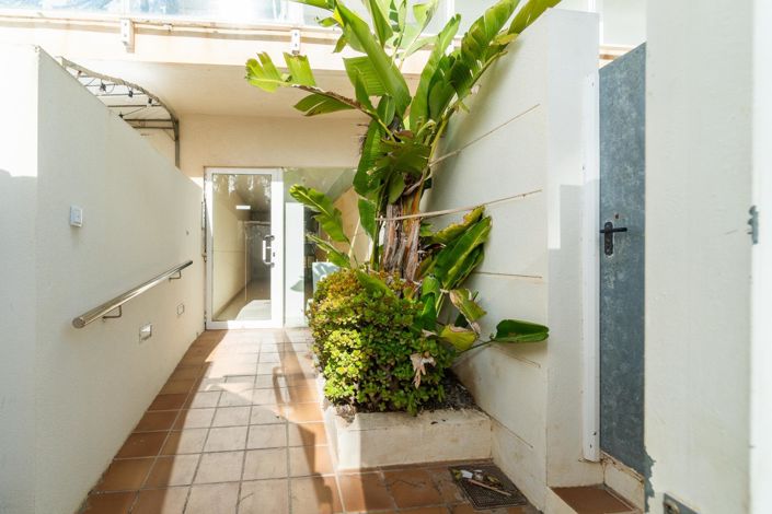 Image No.40-3 Bed Apartment for sale