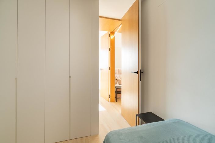 Image No.60-3 Bed Apartment for sale