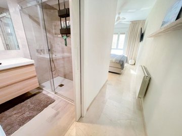 59e6949528d33c4786720e2a223684eb