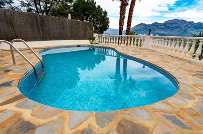 15f305b1341a9f5a326ae4168e21863e