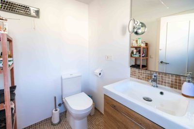 4ebfa6031c7a1147d24c07b427480609