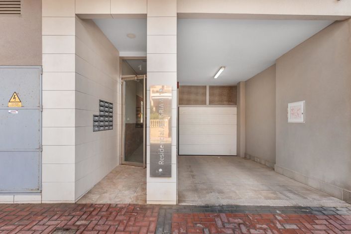 Image No.43-3 Bed Apartment for sale