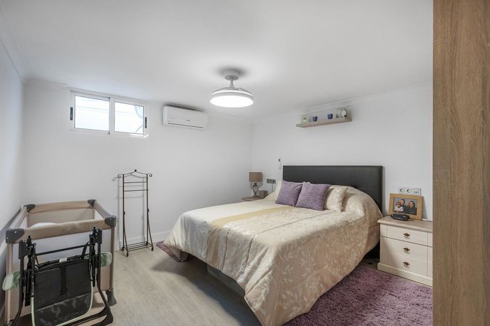 Image No.26-Villa de 4 chambres à vendre à Guardamar del Segura