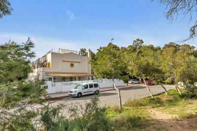 ab2374608a5267c0d872e5a9f5200a18