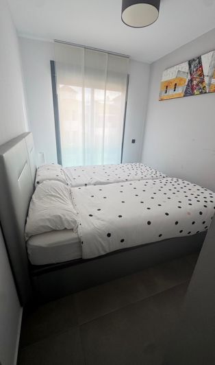 Image No.8-Appartement de 2 chambres à vendre à Torrevieja