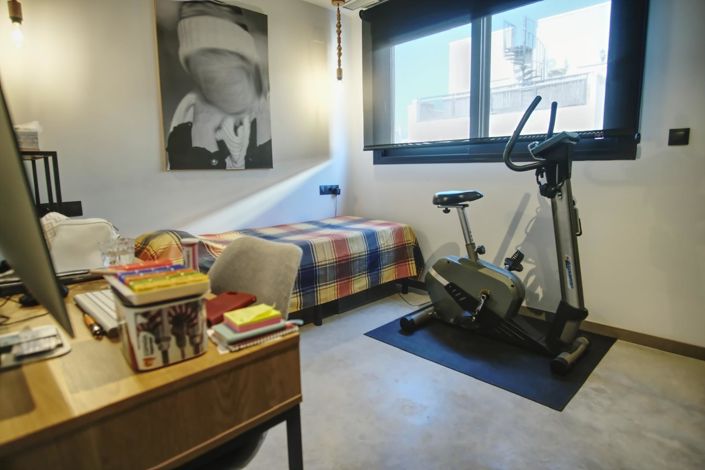 Image No.18-2 Bed Apartment for sale