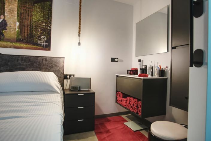 Image No.25-2 Bed Apartment for sale