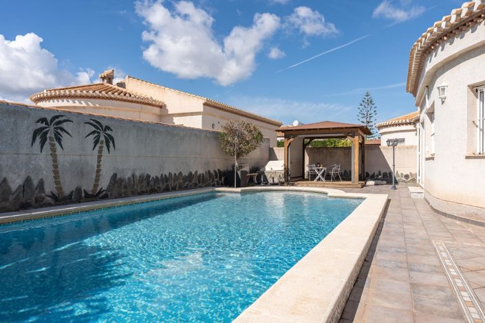 Image No.20-Villa de 3 chambres à vendre à Orihuela Costa