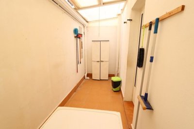 6dd5b896c82050156c1a4482fdec513c