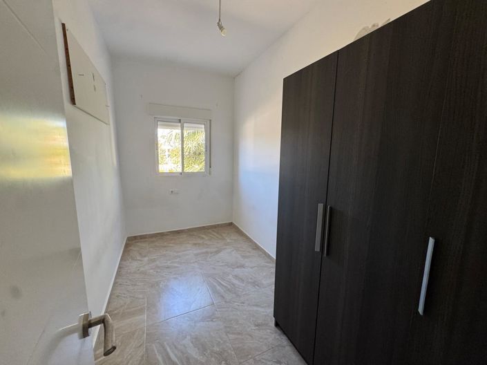 Image No.44-2 Bed Villa for sale