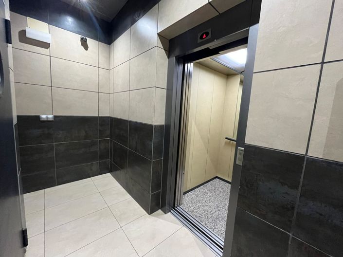 Image No.18-2 Bed Apartment for sale