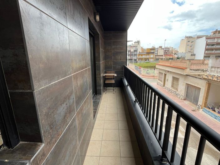 Image No.22-2 Bed Apartment for sale