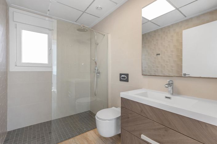 Image No.17-3 Bed Villa for sale