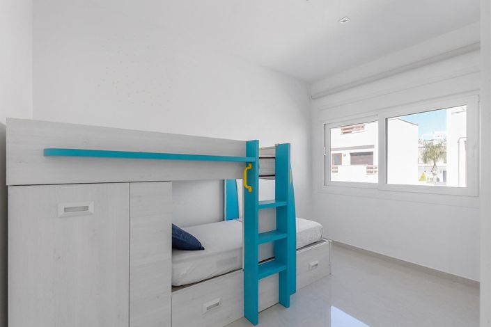 Image No.22-3 Bed Villa for sale