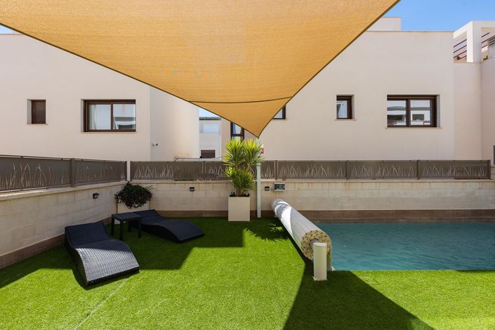 Image No.28-3 Bed Villa for sale