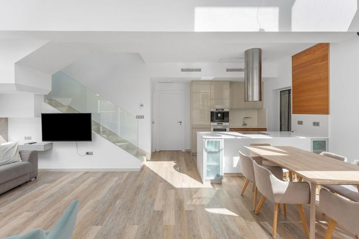 Image No.4-3 Bed Villa for sale