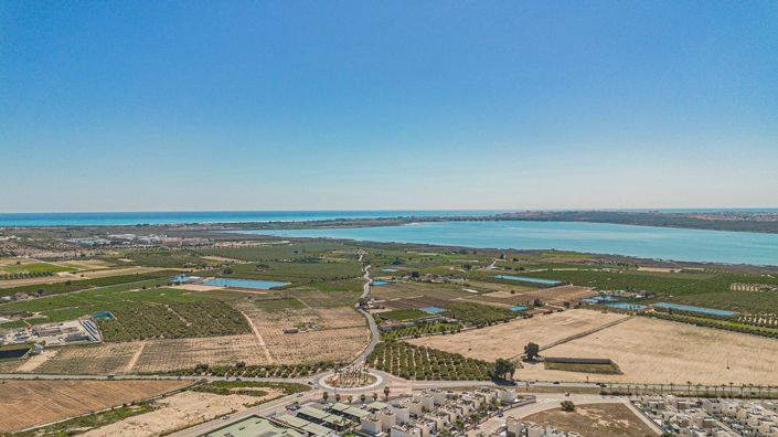 Image No.45-3 Bed Villa for sale