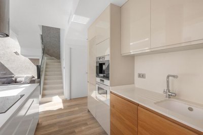 a94567z0gghm1k8o47i8