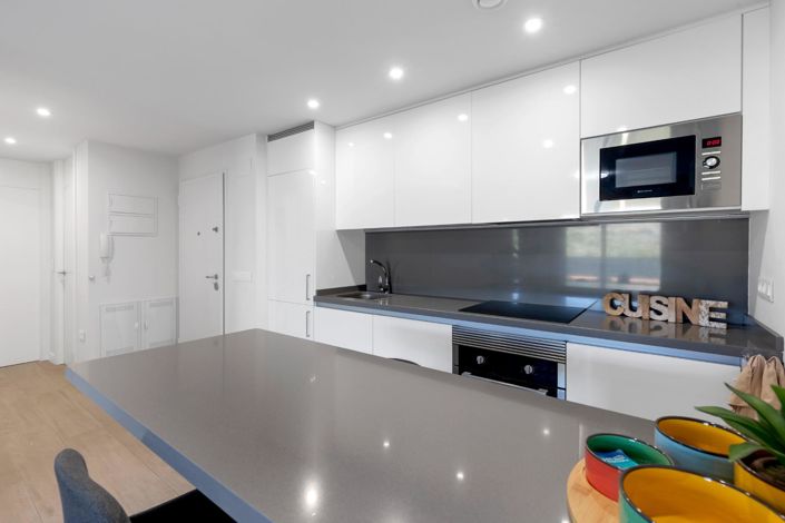 Image No.14-2 Bed Apartment for sale