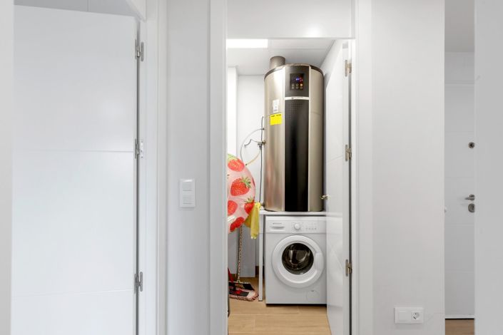Image No.25-2 Bed Apartment for sale