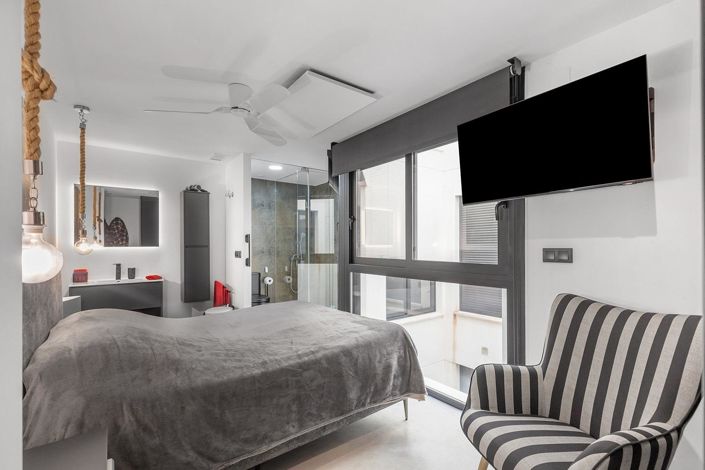 Image No.25-2 Bed Apartment for sale