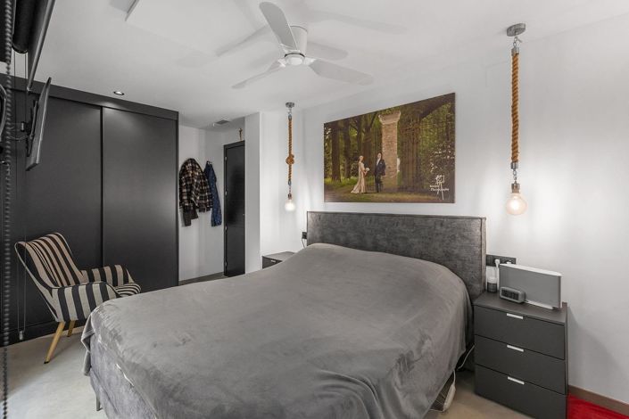 Image No.26-2 Bed Apartment for sale