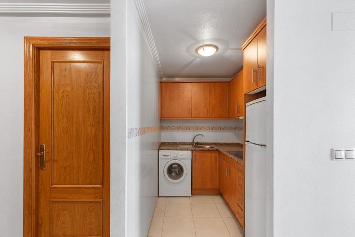 Image No.15-2 Bed Apartment for sale