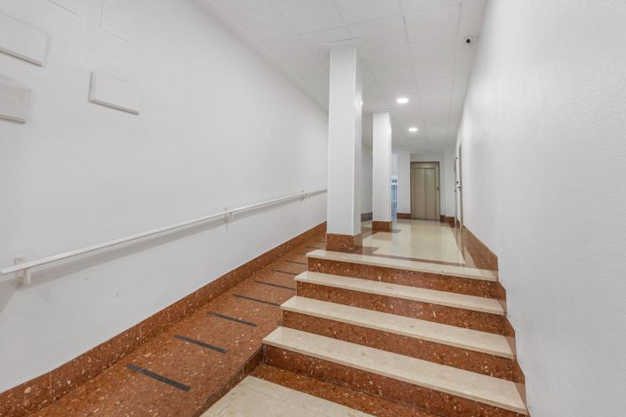 Image No.23-2 Bed Apartment for sale