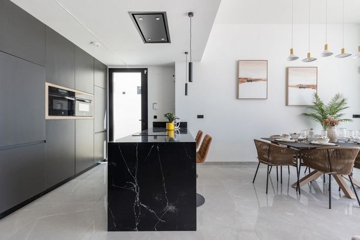 Image No.24-3 Bed Villa for sale