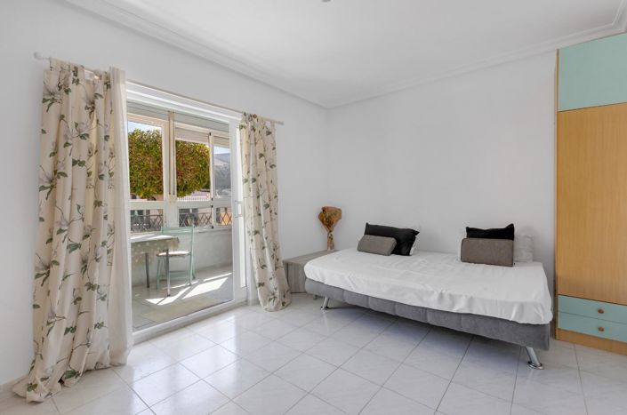 Image No.10-Apartment for sale
