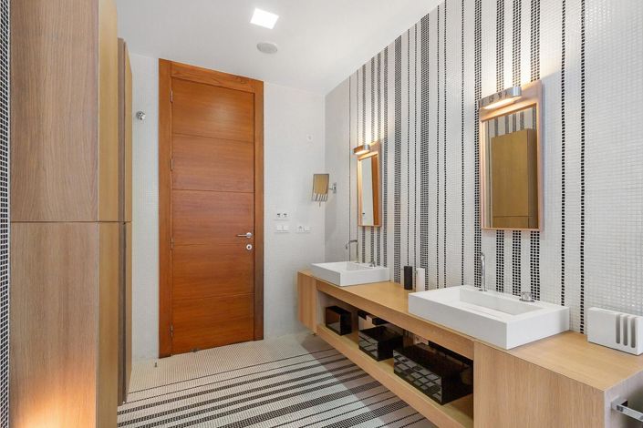 Image No.41-5 Bed Apartment for sale