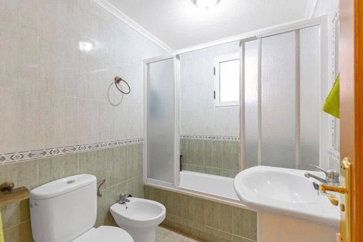 Image No.22-Appartement de 2 chambres à vendre à Torrevieja