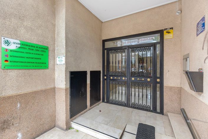 Image No.27-Appartement de 2 chambres à vendre à Torrevieja