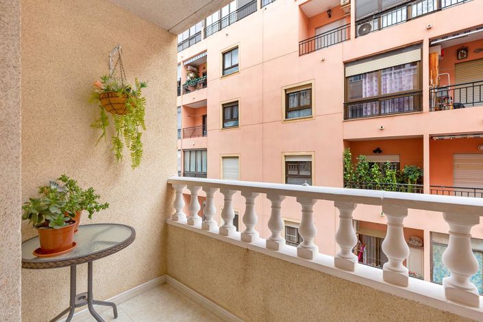 Image No.8-Appartement de 2 chambres à vendre à Torrevieja