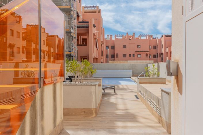 Image No.35-3 Bed Apartment for sale