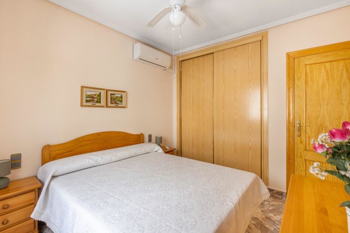 Image No.14-4 Bed Duplex for sale